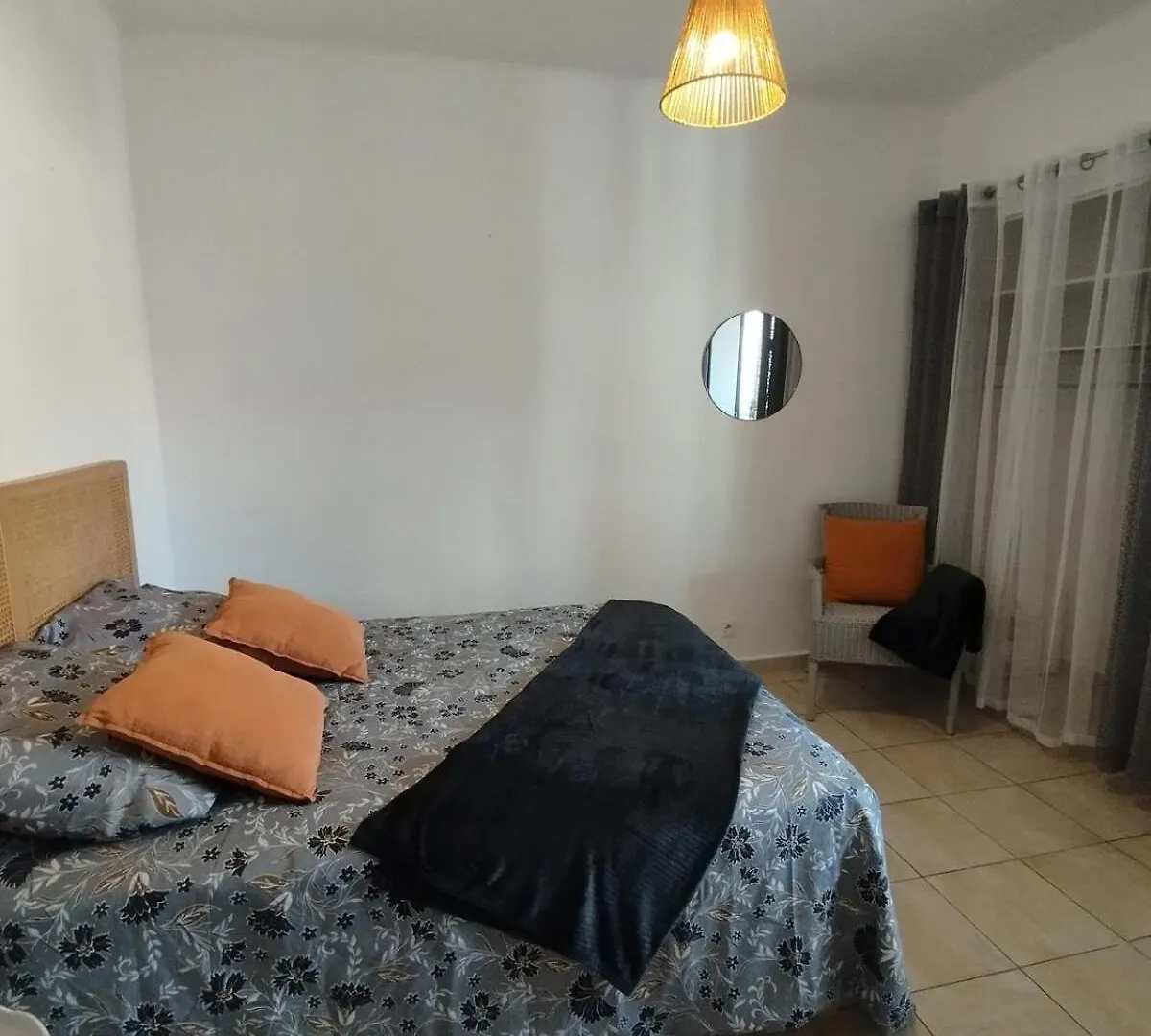 2 Chbres Ideal Pour Vacances Ou Travail, Proche Centre Et Port, Plage A 2Km, Wifi La Seyne-sur-Mer France
